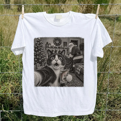 Christmas Cat Holding a Fish Mug Holiday Graphic T-Shirt